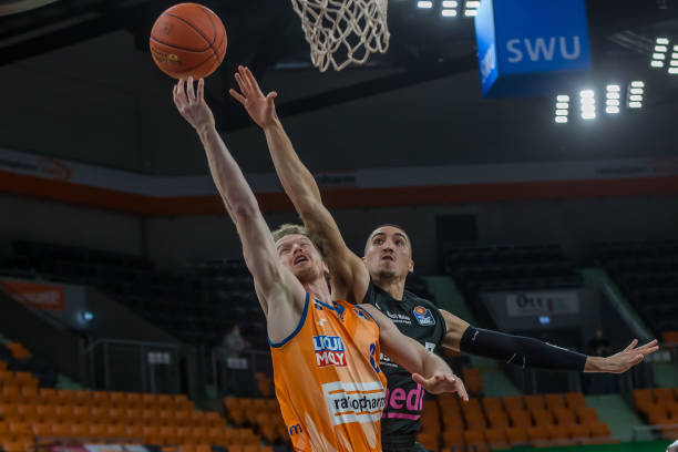 仅仅是调整 仅仅是调整