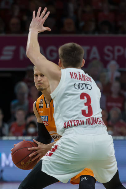 欠缺火候 欠缺火候