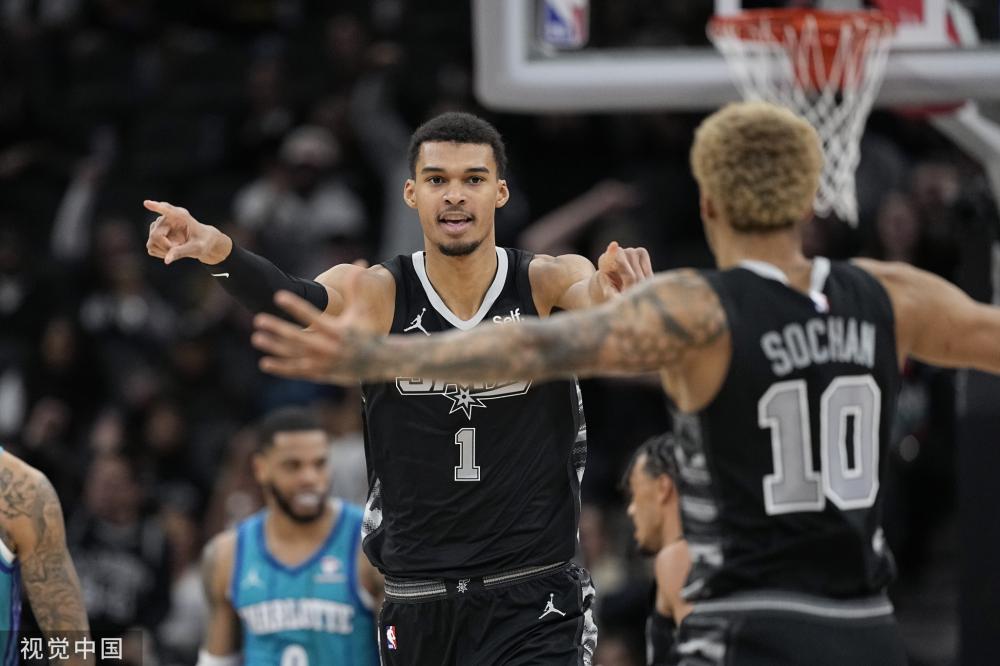 数球迷的回 数球迷的回