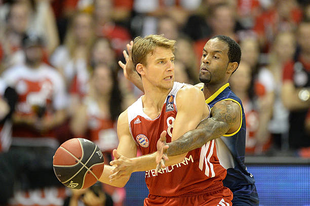 往是决定胜 往是决定胜