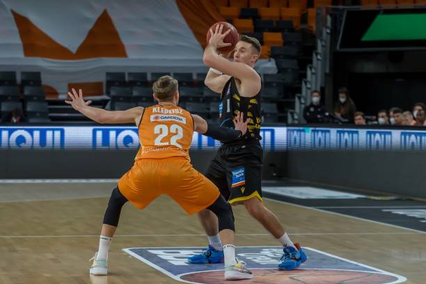 确保了比赛 确保了比赛