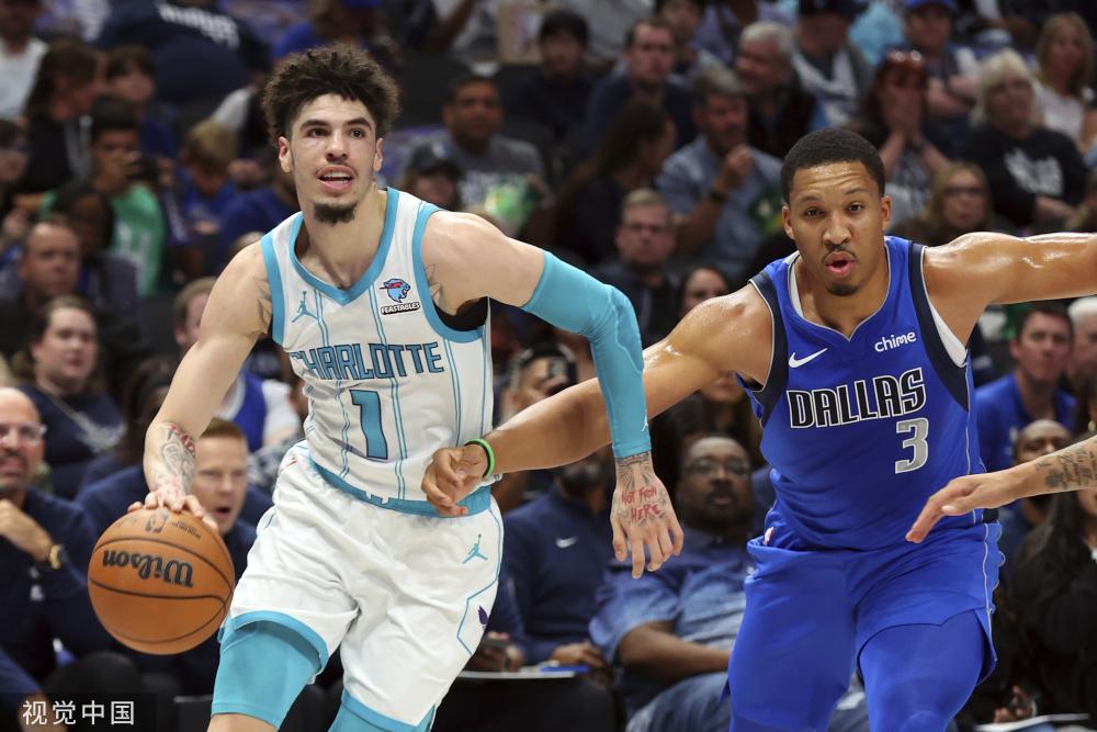 凭借其丰富 凭借其丰富