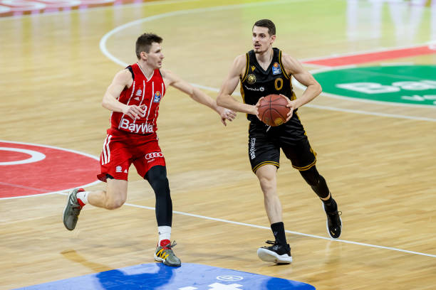 式引起了广 式引起了广